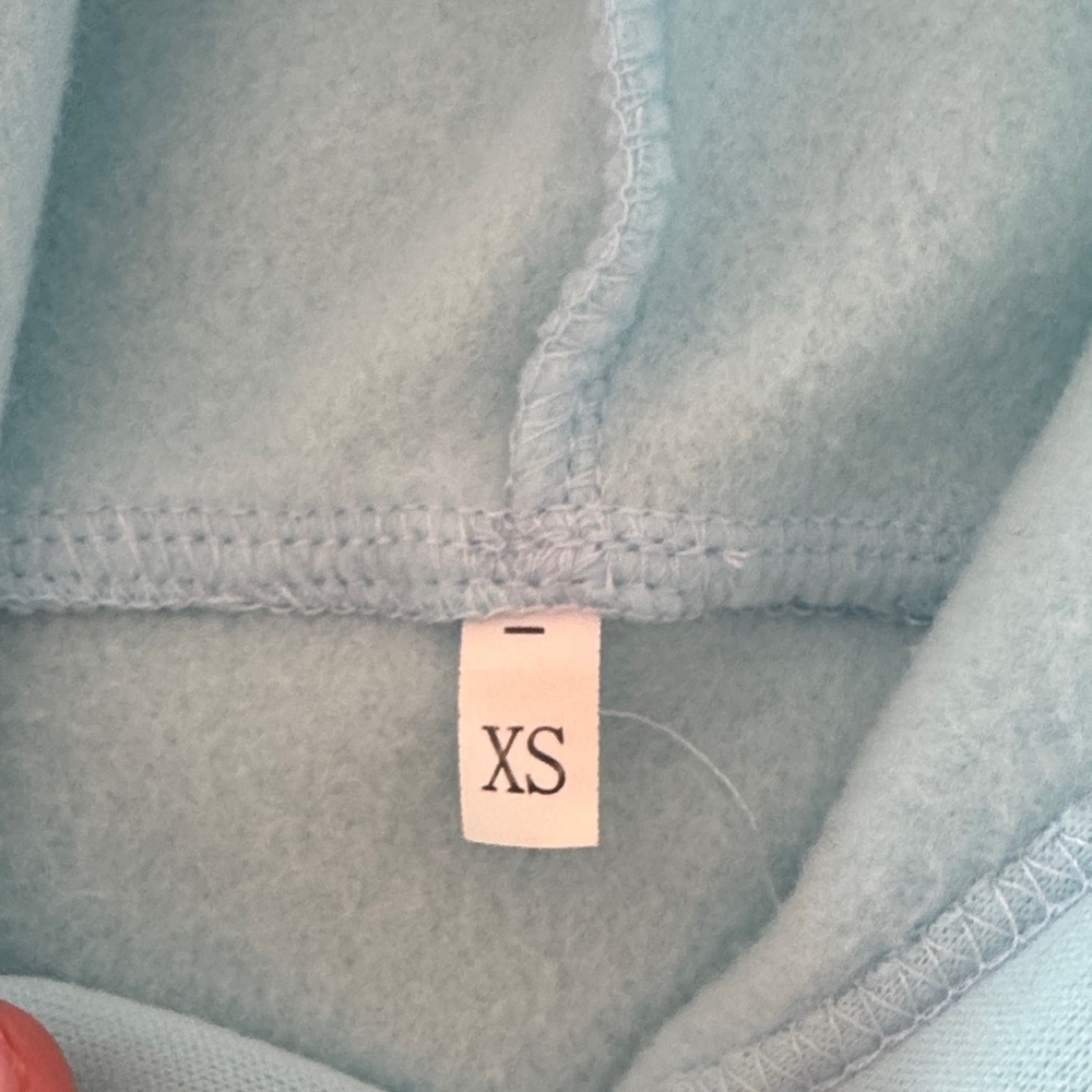 🩵 XS Taylor Swift Hoodie Blue Graphic The Eras Tour NWOT - Picture 2 of 3